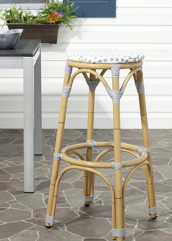 Grey & white backless indoor/outdoor counterheight barstool 🍹