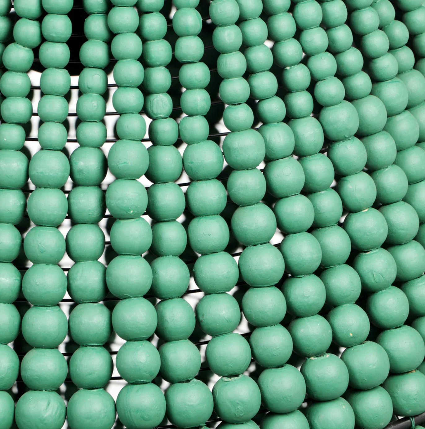 Green wooden bead chandelier 🪴