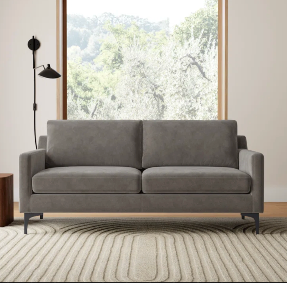 Sofas & Loveseats