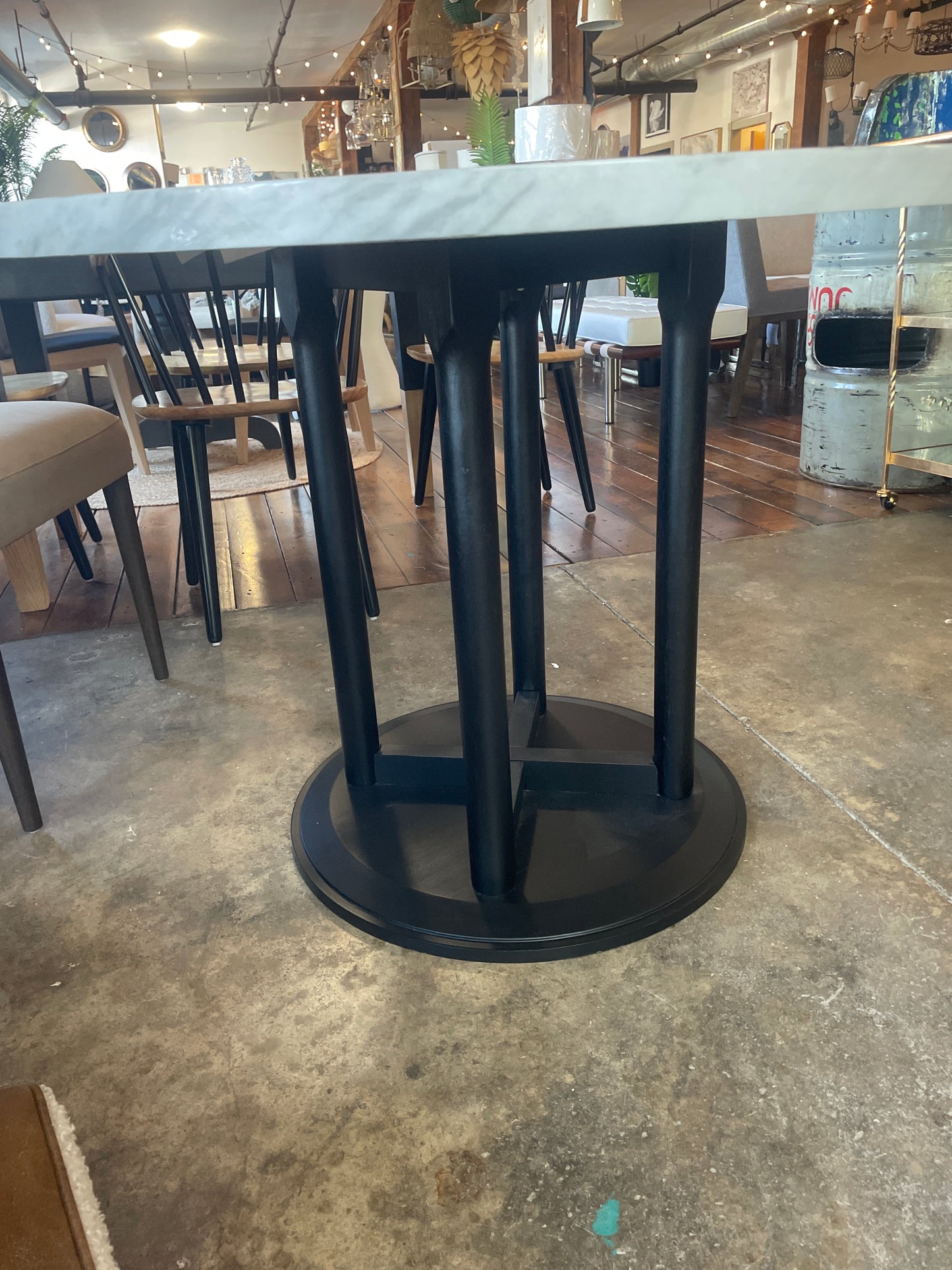 Faux marble top dining table 🖤