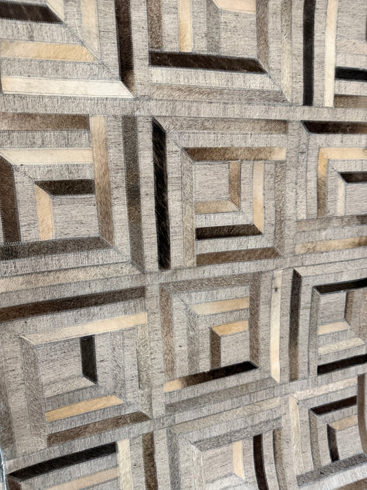 Grey geometric hair-on-hide rug 8' x 10' 🖤