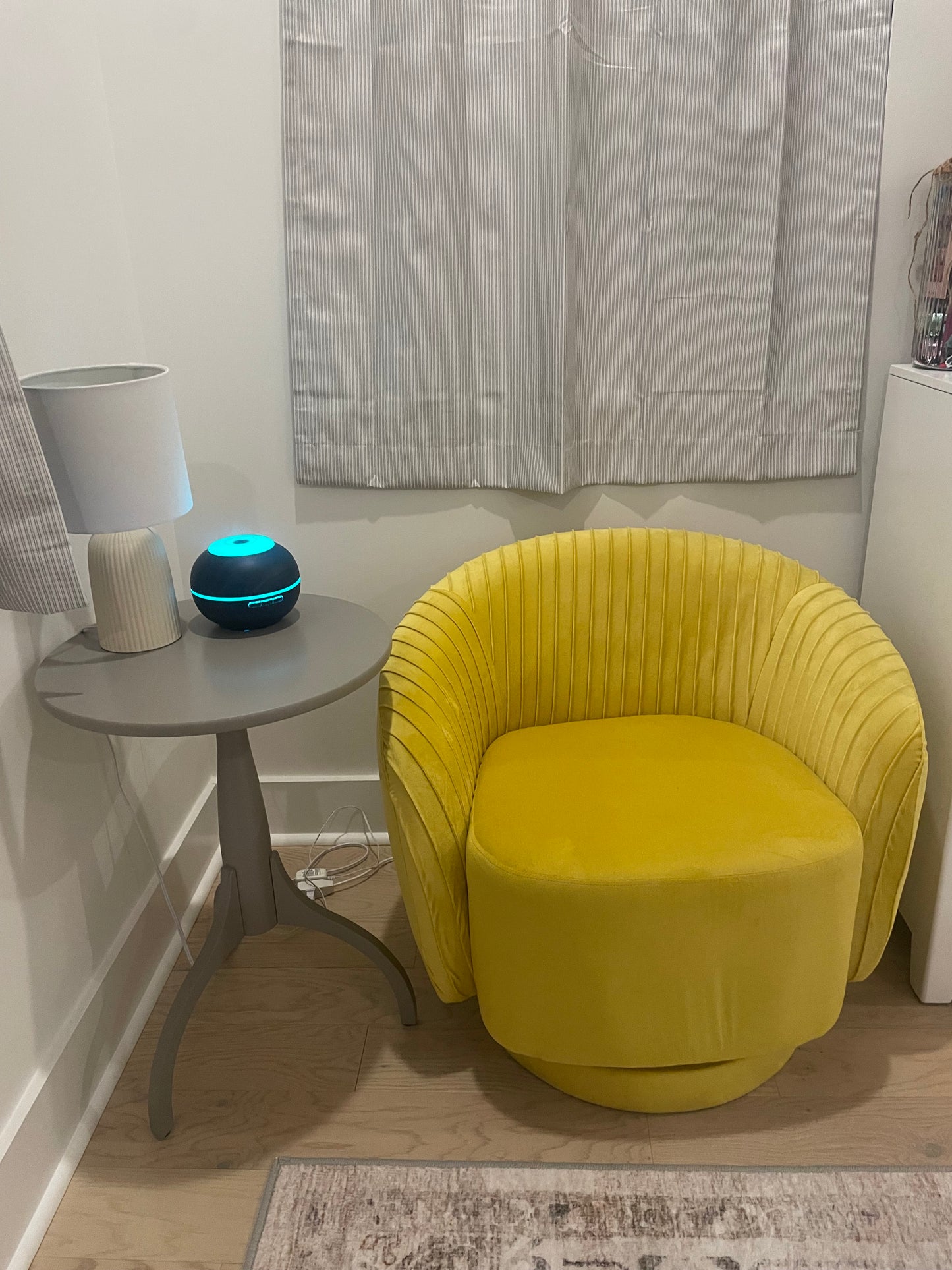 Yellow velvet small swivel barrel armchair 💛