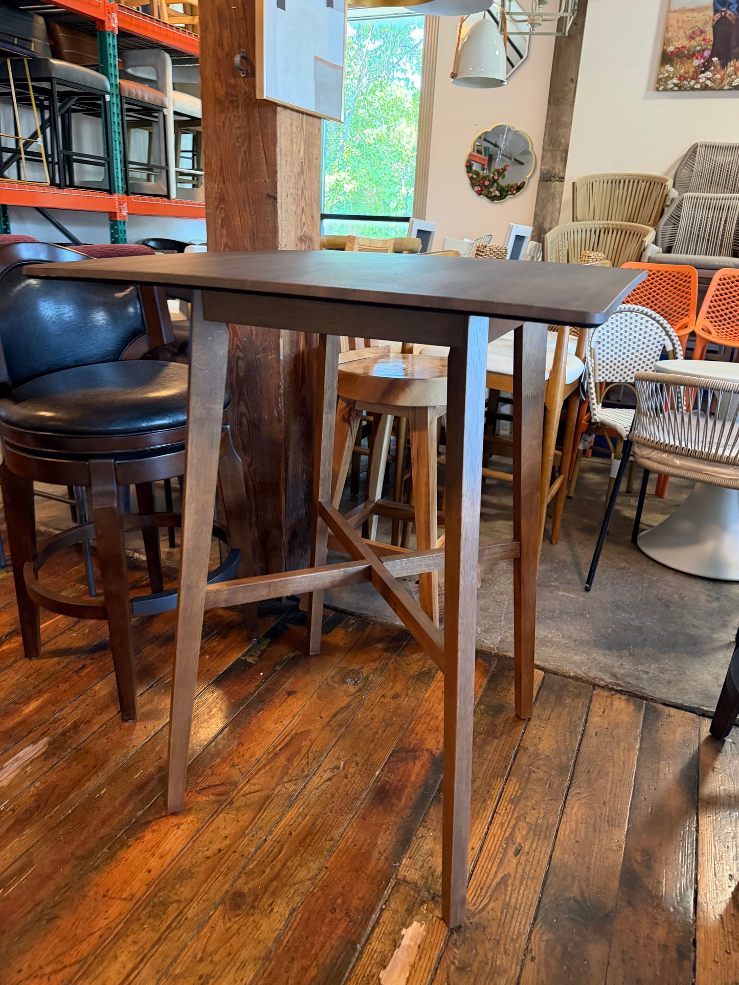 Modern brown indoor / outdoor wood pub table 🥂