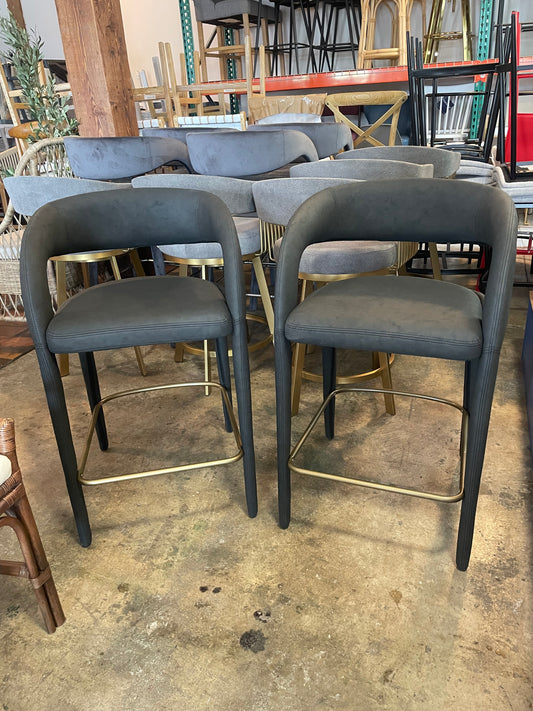2 soft black leatherette counterheight barstools 🥂