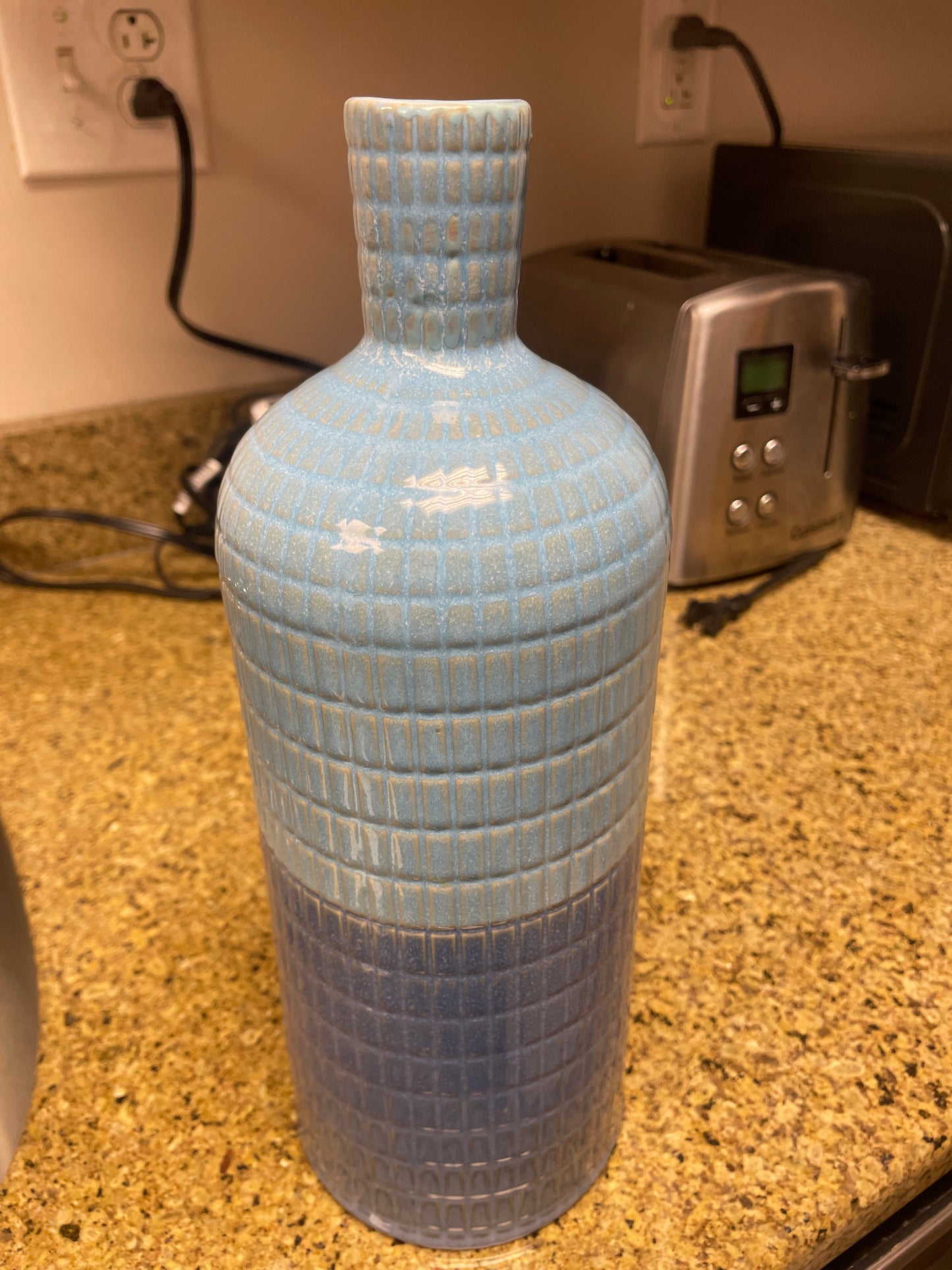 Two-tone light blue ceramic 🦋
