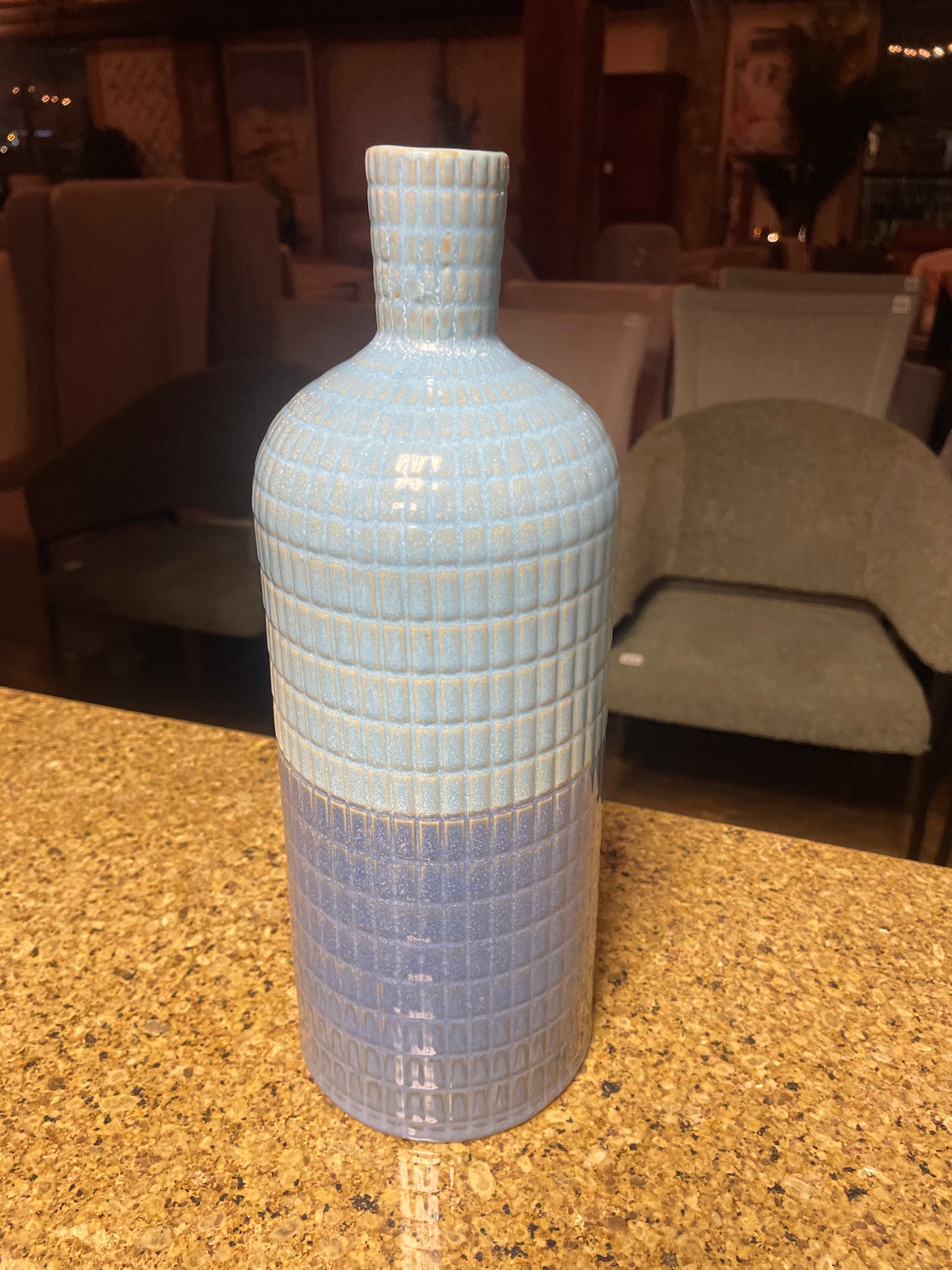 Two-tone light blue ceramic 🦋