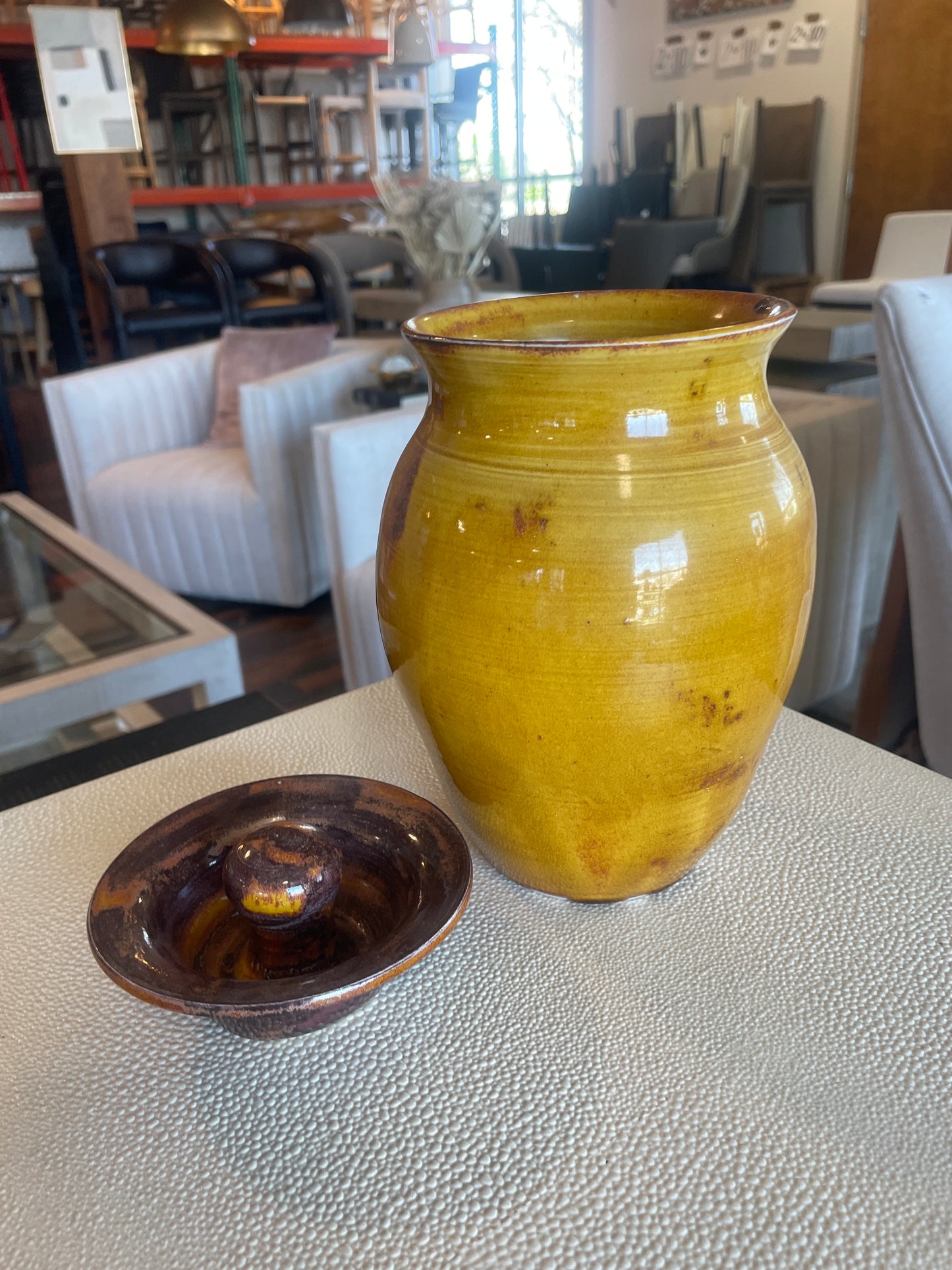 8” mustard yellow ceramic jar w/ brown lid 🤎