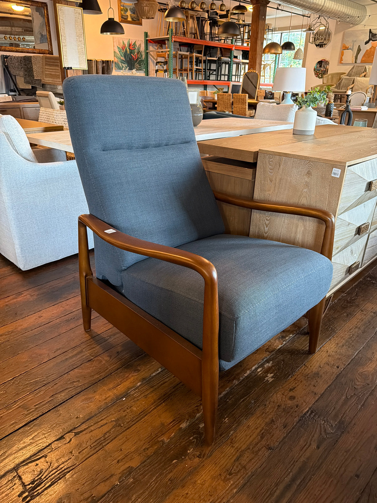 Indigo upholstered manual recliner w/ performance linen 🧿