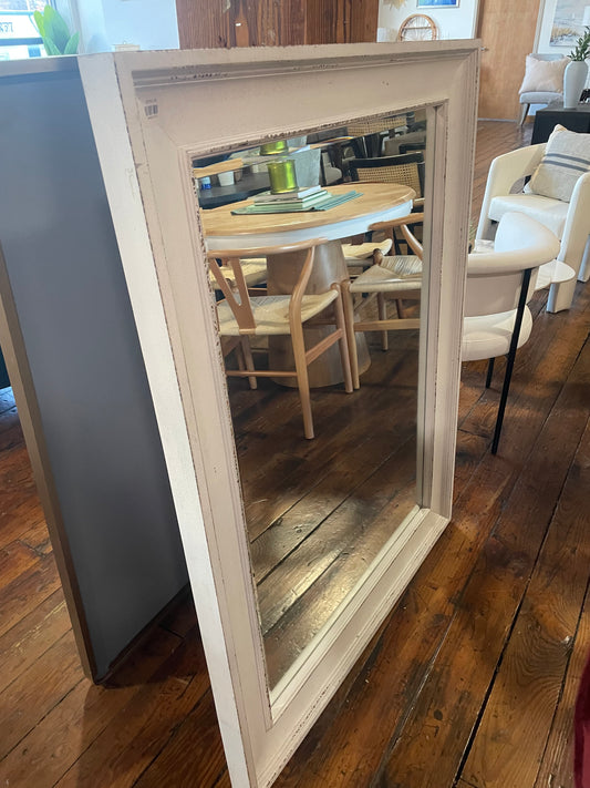 Big rustic mirror w/ antique white finish 🤍