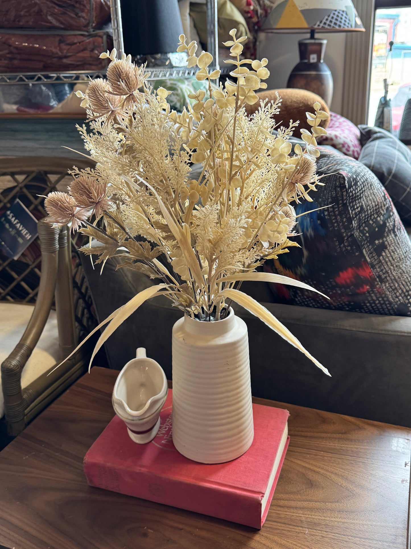 Tall textured white ceramic vase w/ pampas grass 🤍