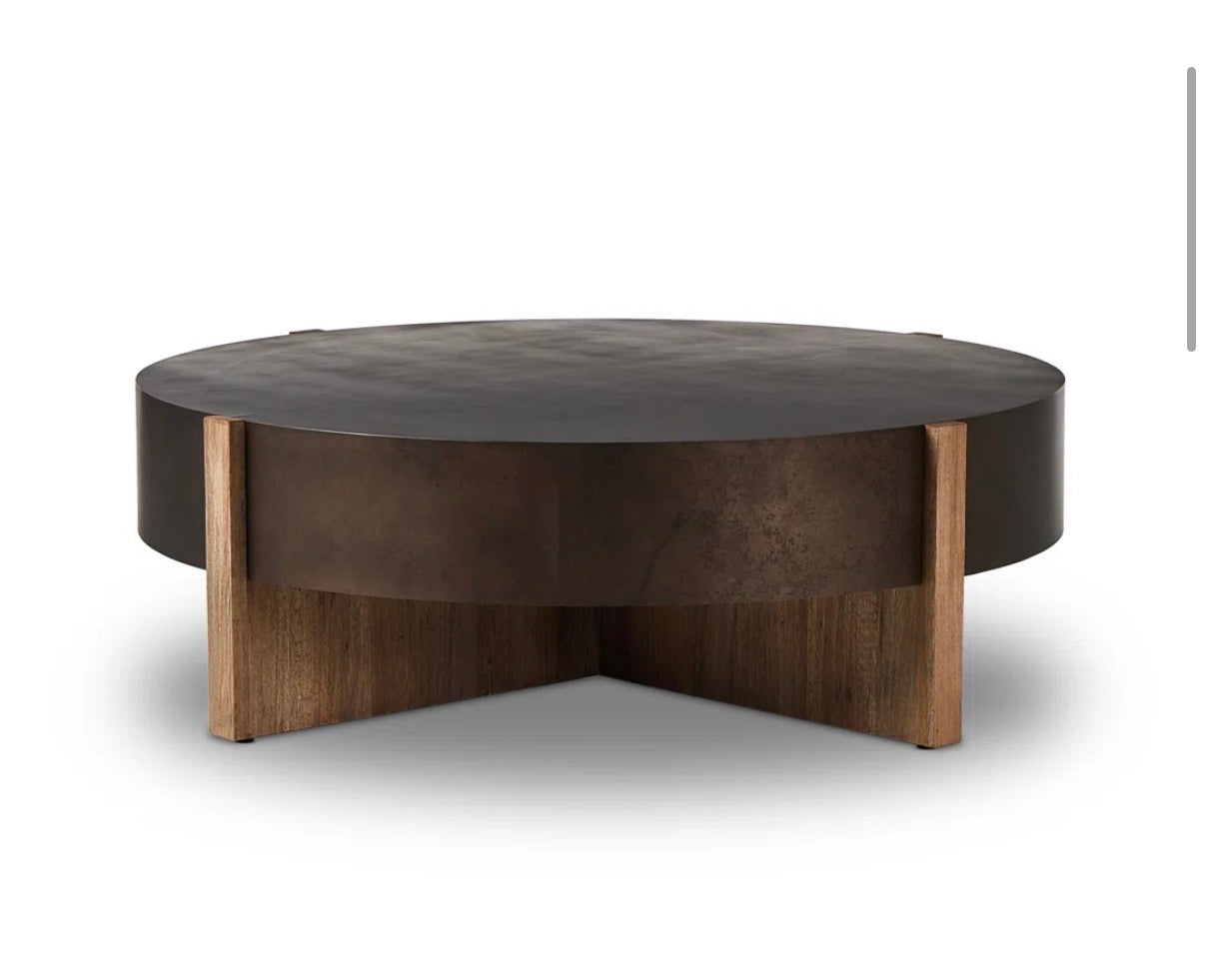 55” round wood coffee table ☕️
