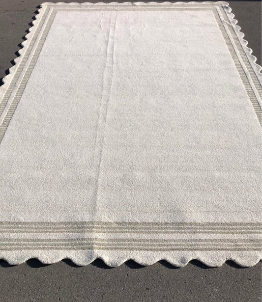 8x11 ivory & grey Chris Loves Julia rug 🕊️