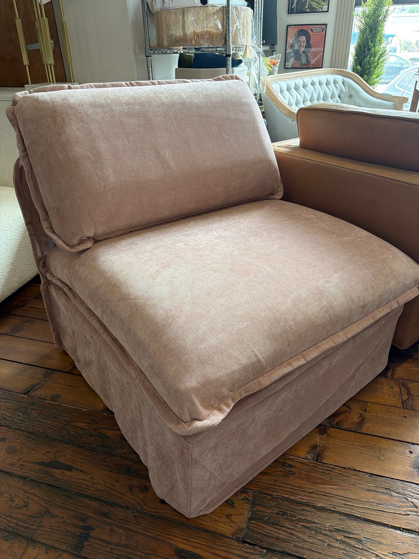 Modular washable armless pink chair🌷