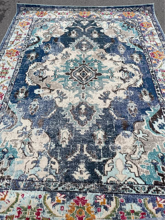 7x9 navy & light blue rug 🦋