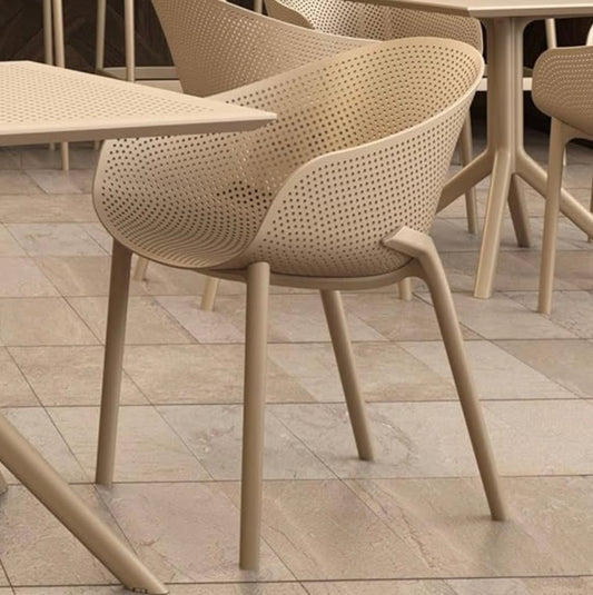 2 taupe patio dining arm chairs 🍹