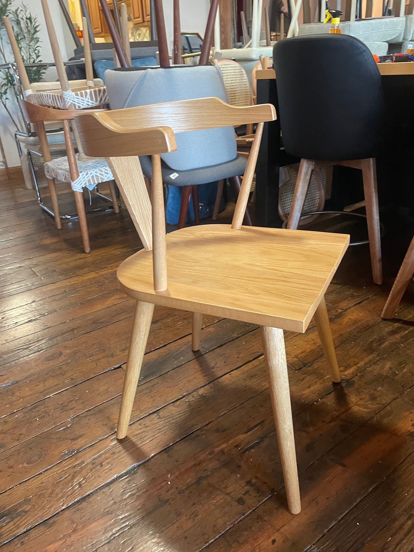 Solid oak wood Poly & Bark dining Chair 🍽️