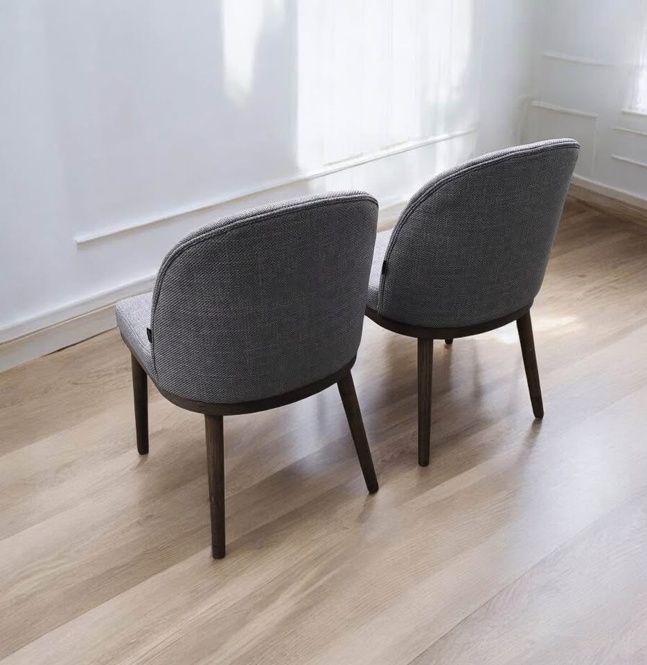 Upholstered grey dining / accent chairs 🩶