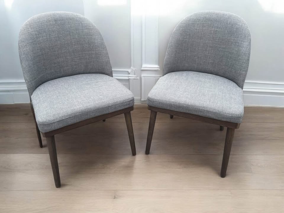Upholstered grey dining / accent chairs 🩶