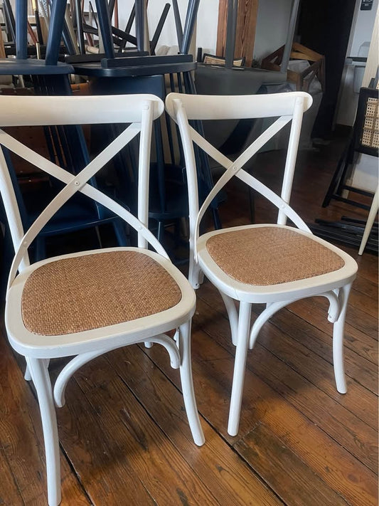 2 white & wood farmhouse rustic crossback dining chairs 🤍