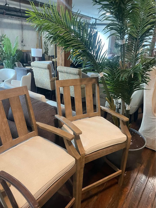 2 wood barstools w/ soft white cushions 🥂