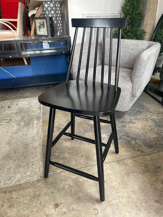 Farmhouse black spindle counterheight wood barstool🍷