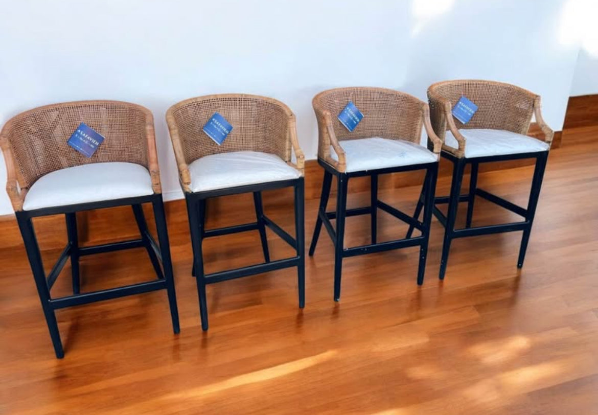 Black, white, & brown wicker barheight barstool🌻