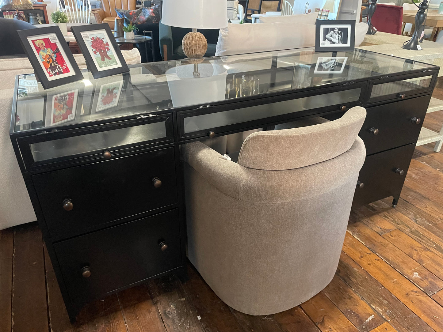 Four Hands shadow box executive desk ☕