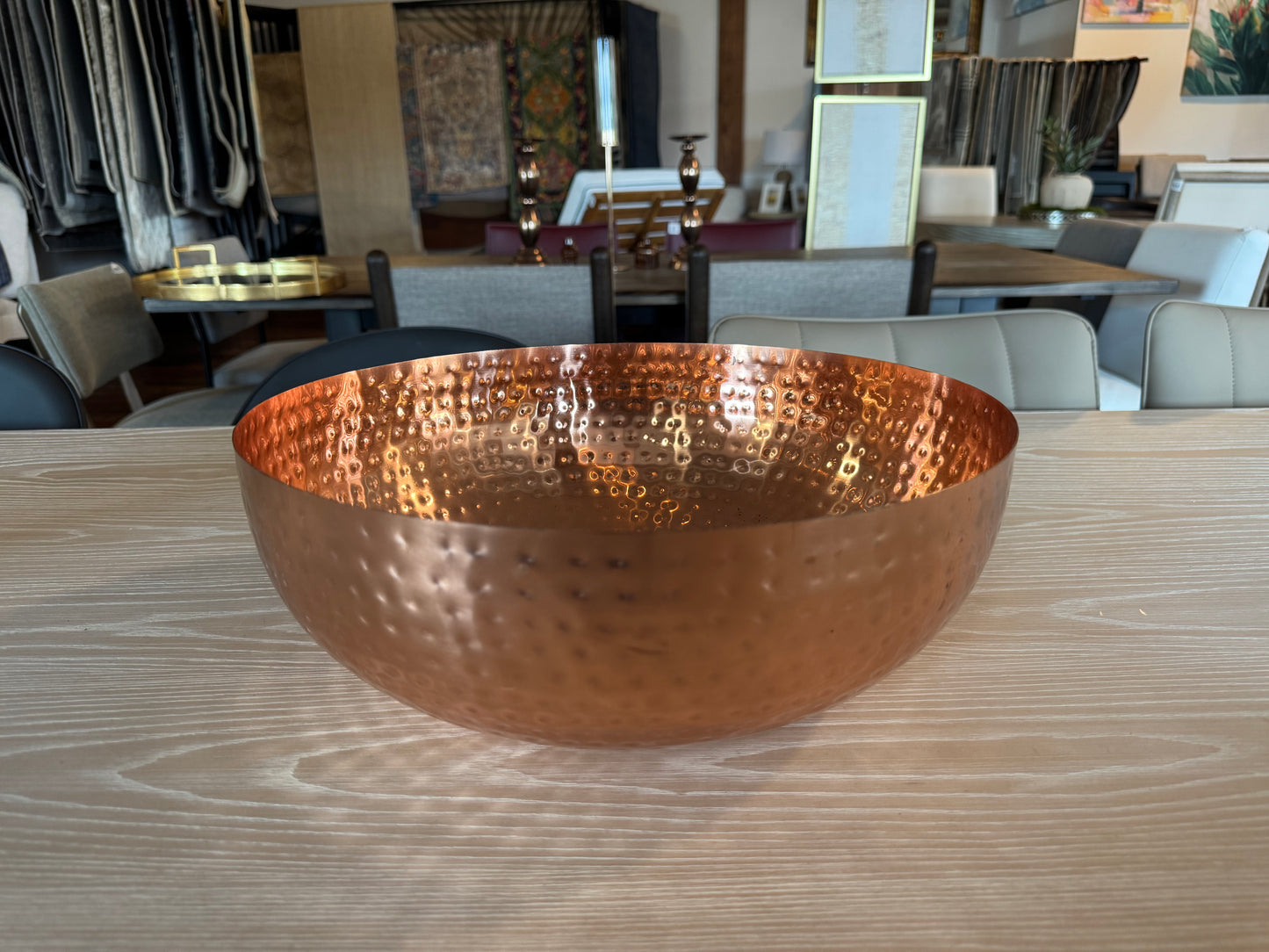 Round hammered copper finish metal bowl 🥣