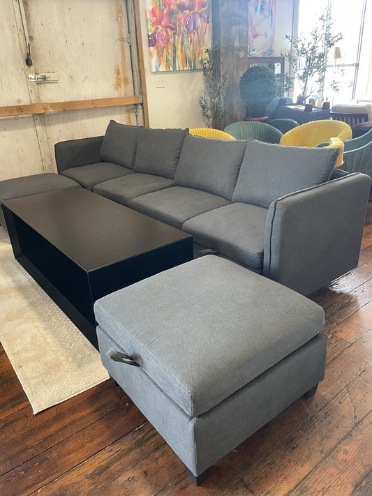 Modular grey sofa w/ ottomans 🩶