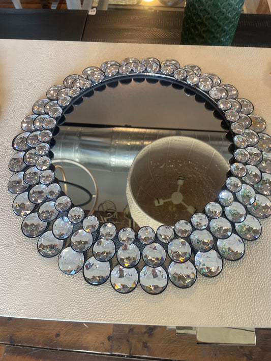 Bejeweled round mirror 💍