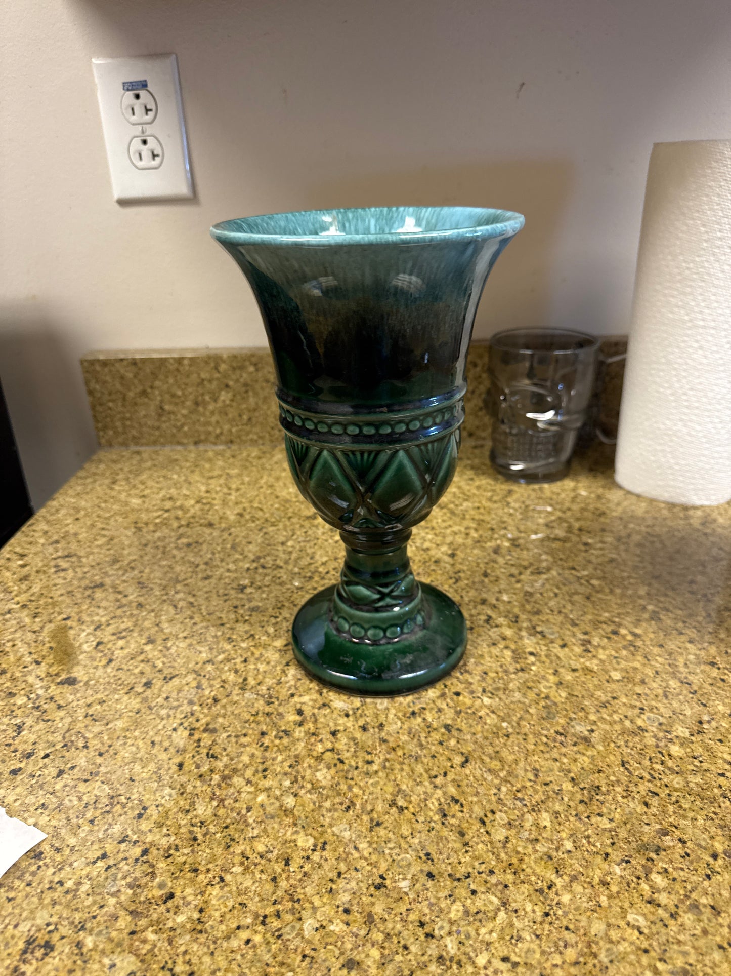 Vintage blue & green ceramic vase 💚💙
