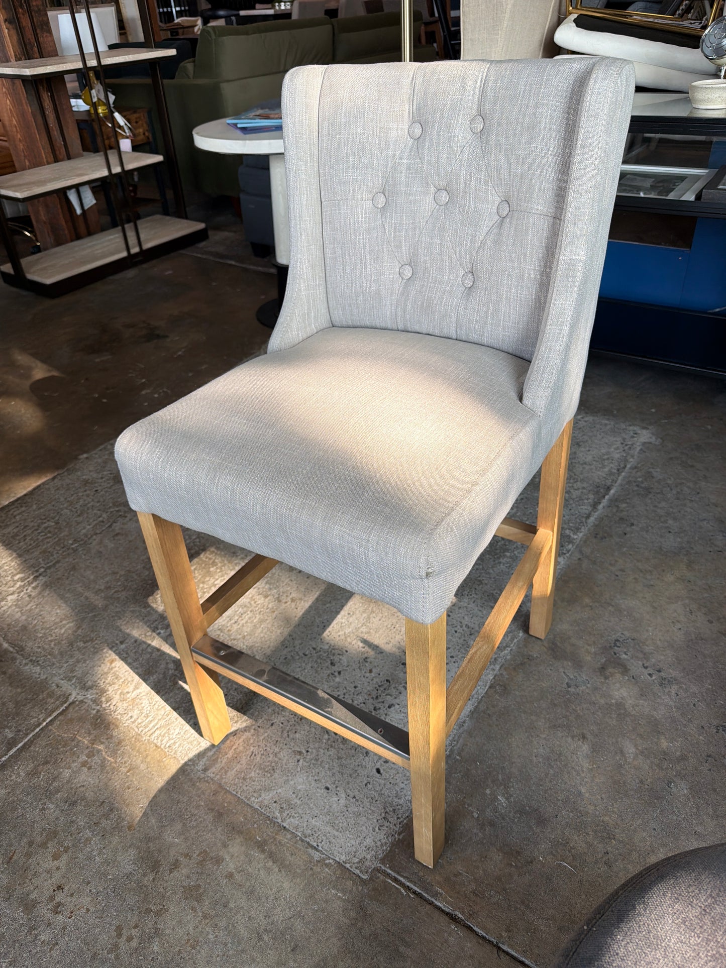 Grey linen button tufted counterheight barstool w/ wood frame 🩶