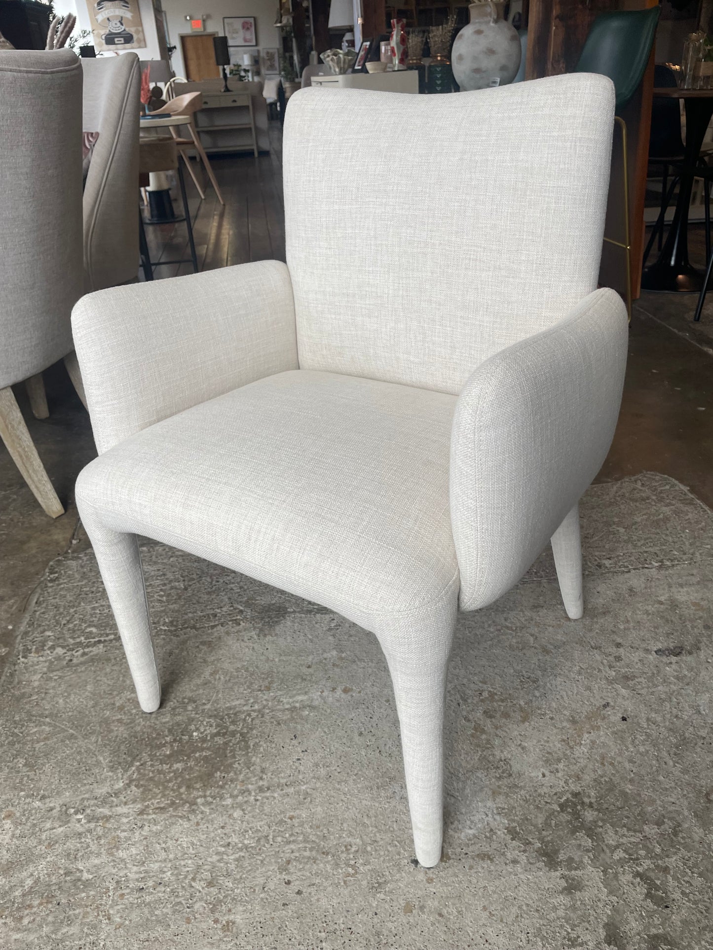 Four Hands linen dining chair 🦢