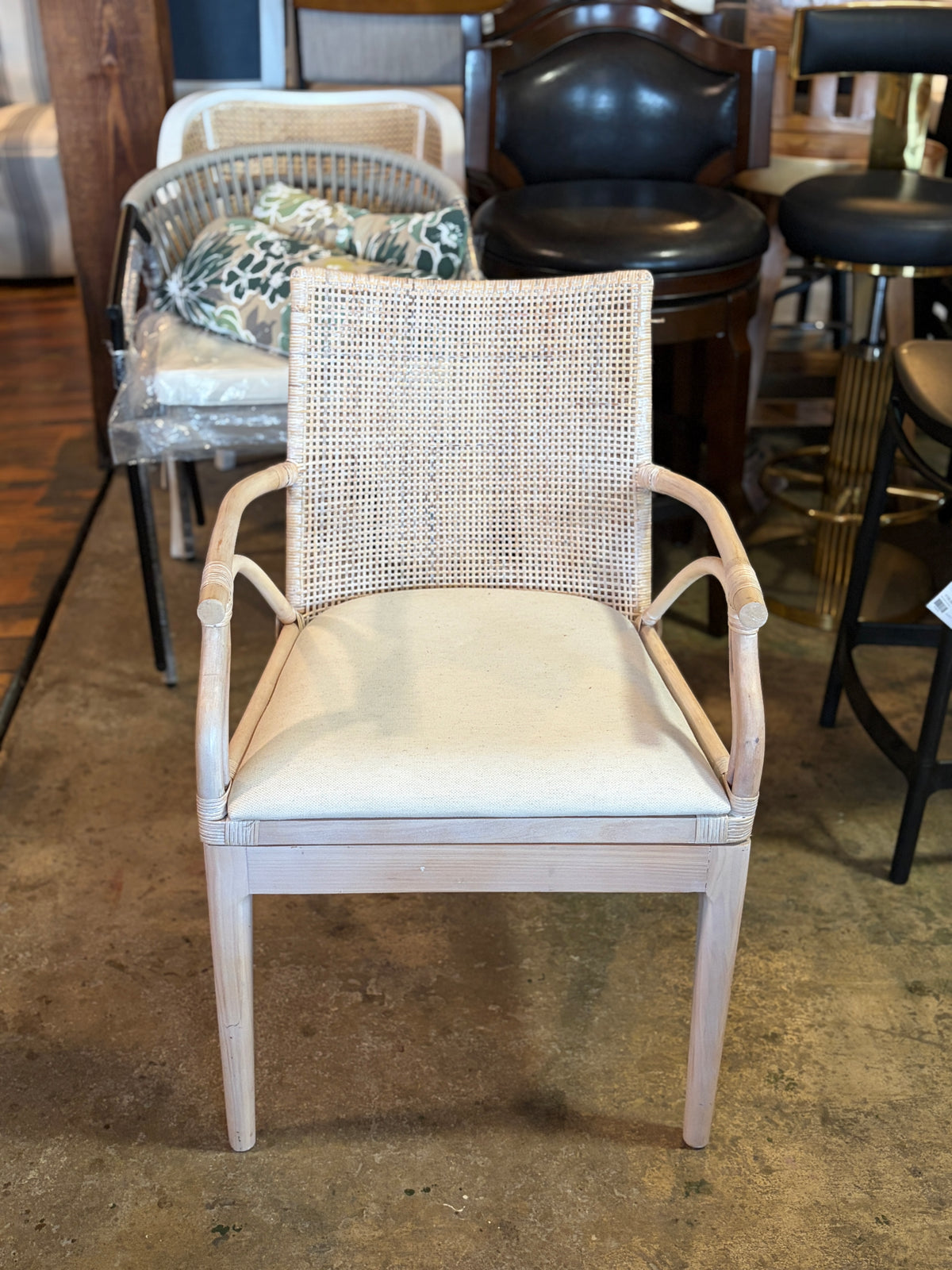 Natural Woven Cane Back Armchair with Cream Cushion 🌞
