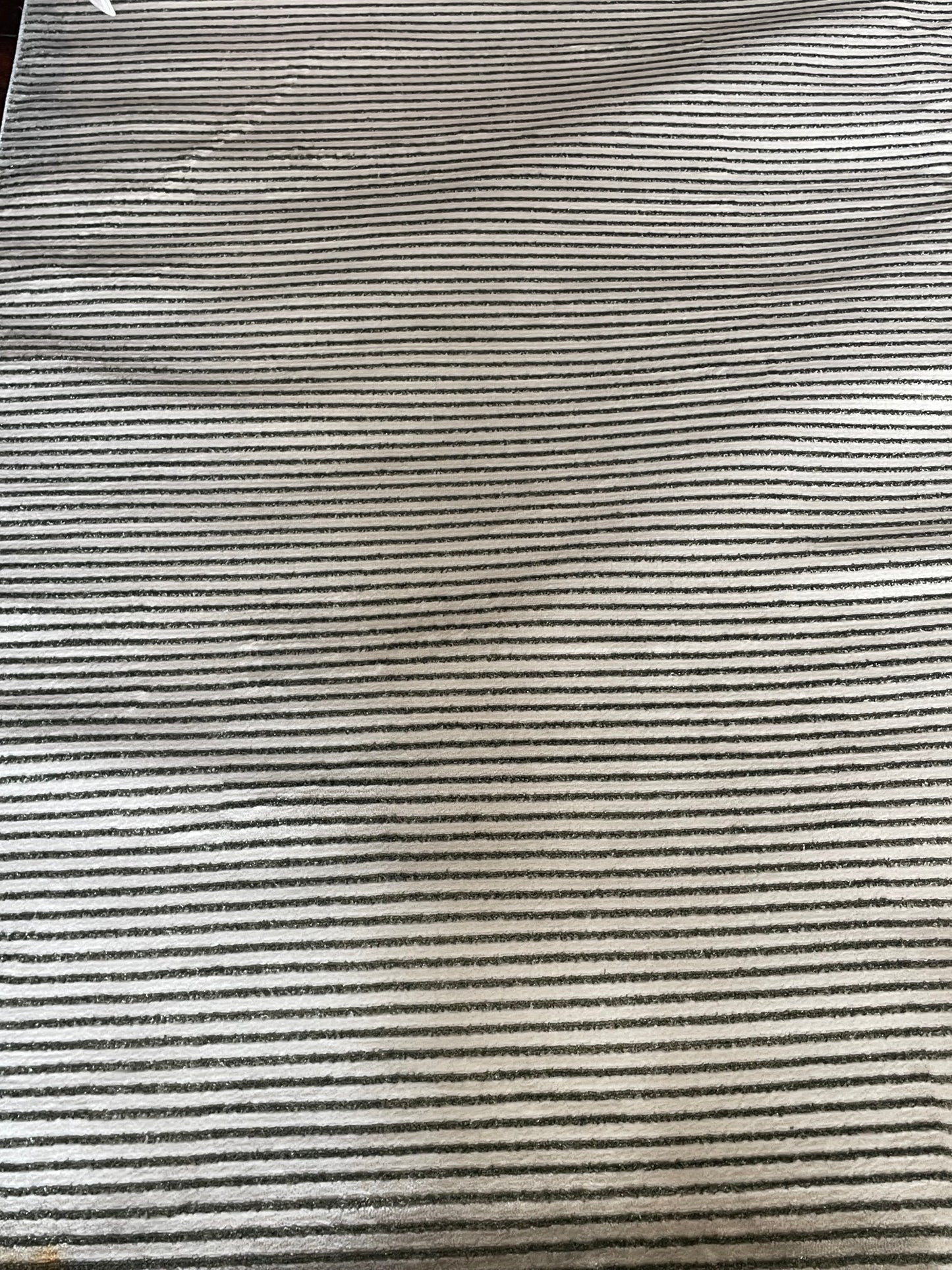 8x10 green/beige striped rug 🍀