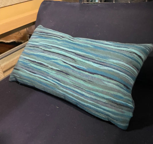 Light blue rectangular pillow🍹