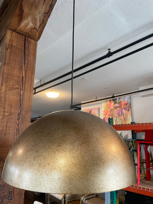 Gold speckled pendant light ⚜️