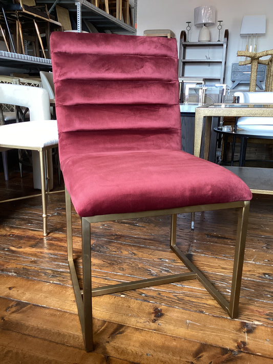 Channel tufted soft red velvet & gold chair ✨