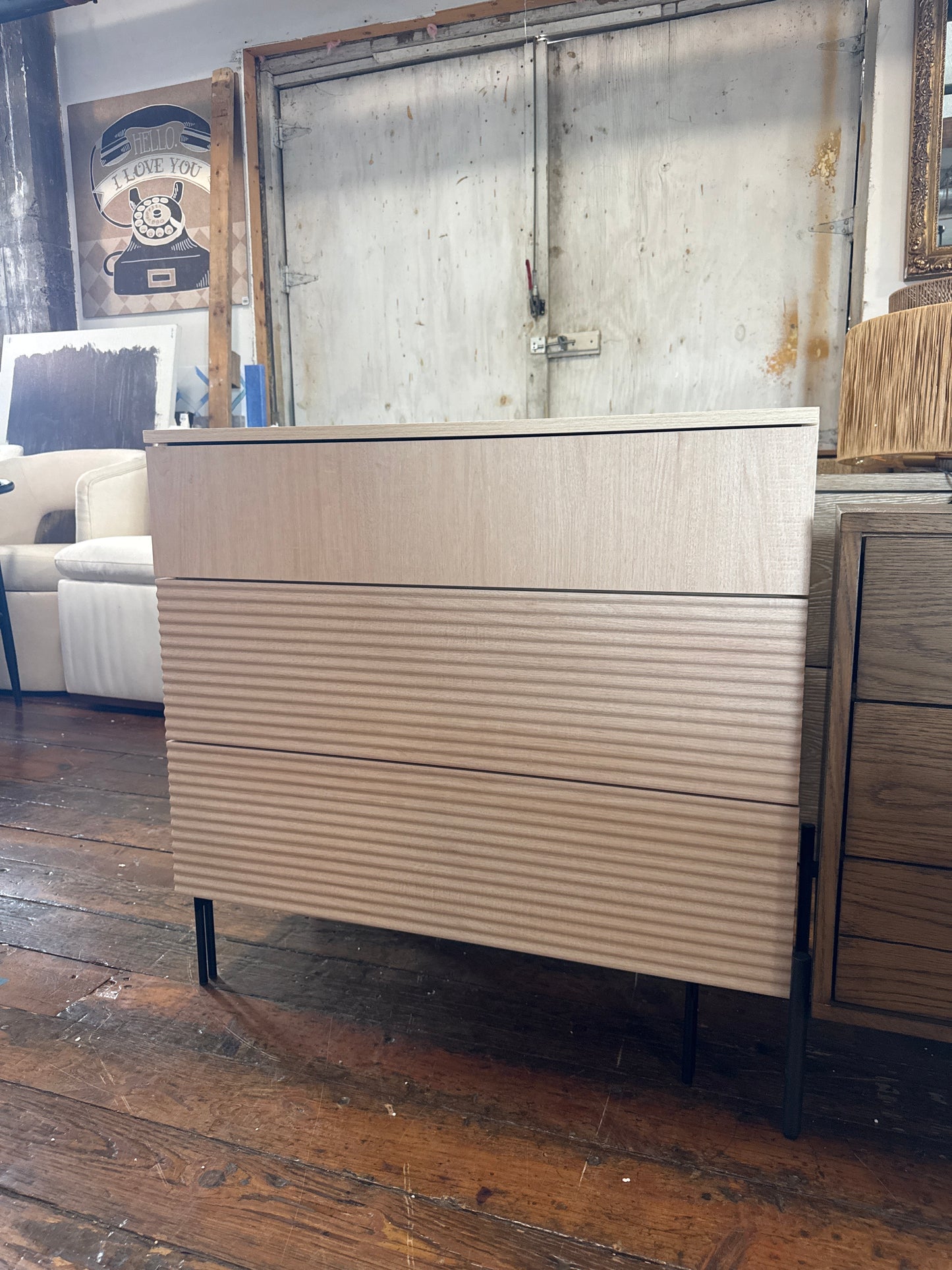 Modern minimalist reeded cabinet w/ 3 push-drawers 🌾