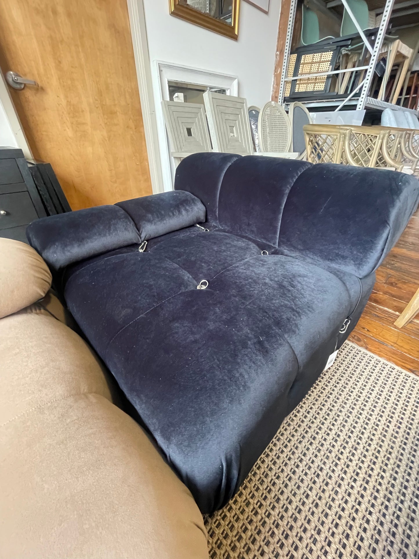 Soft black velvet modular Bellini corner chair 🖤