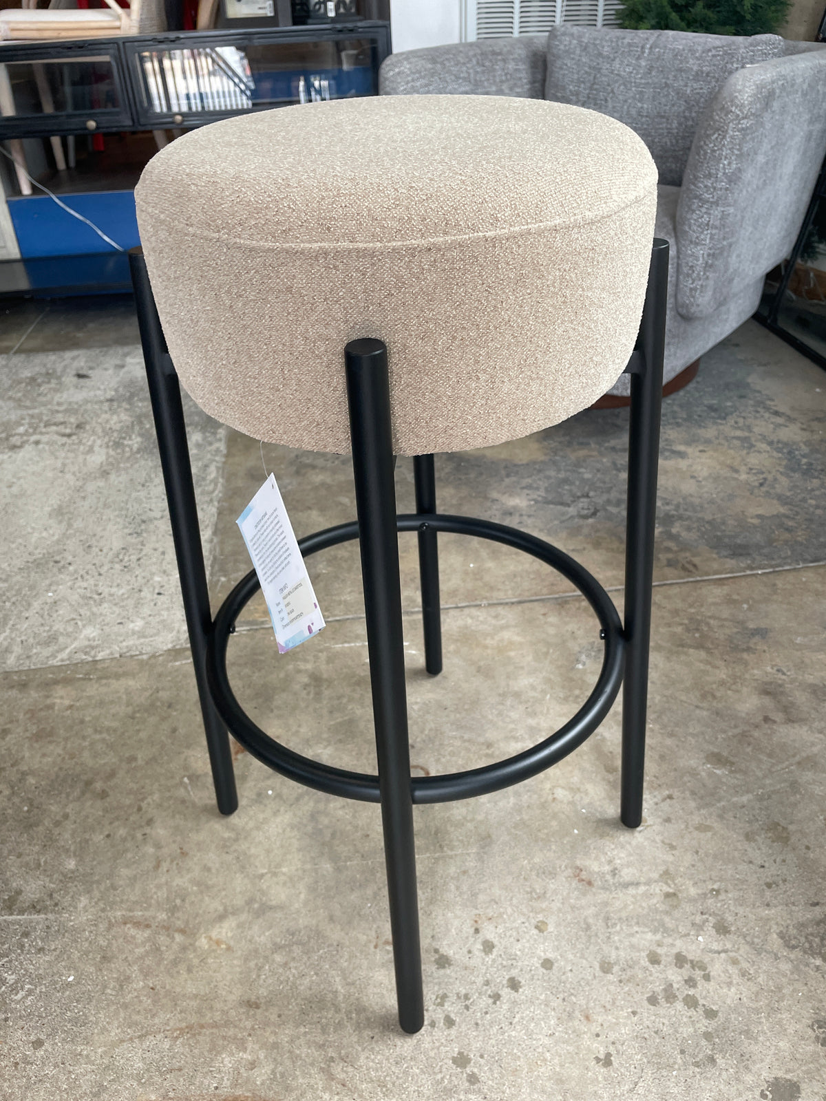 Upholstered tan backless barheight barstool 🥃