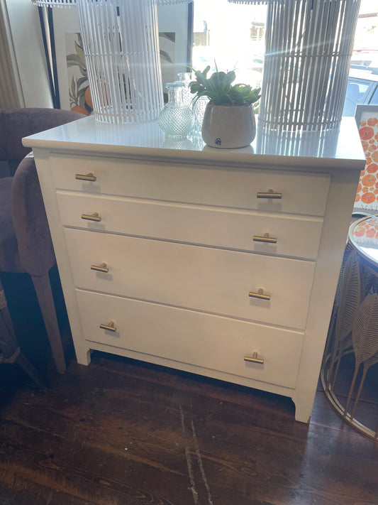 White nightstand w/ gold handles ✨