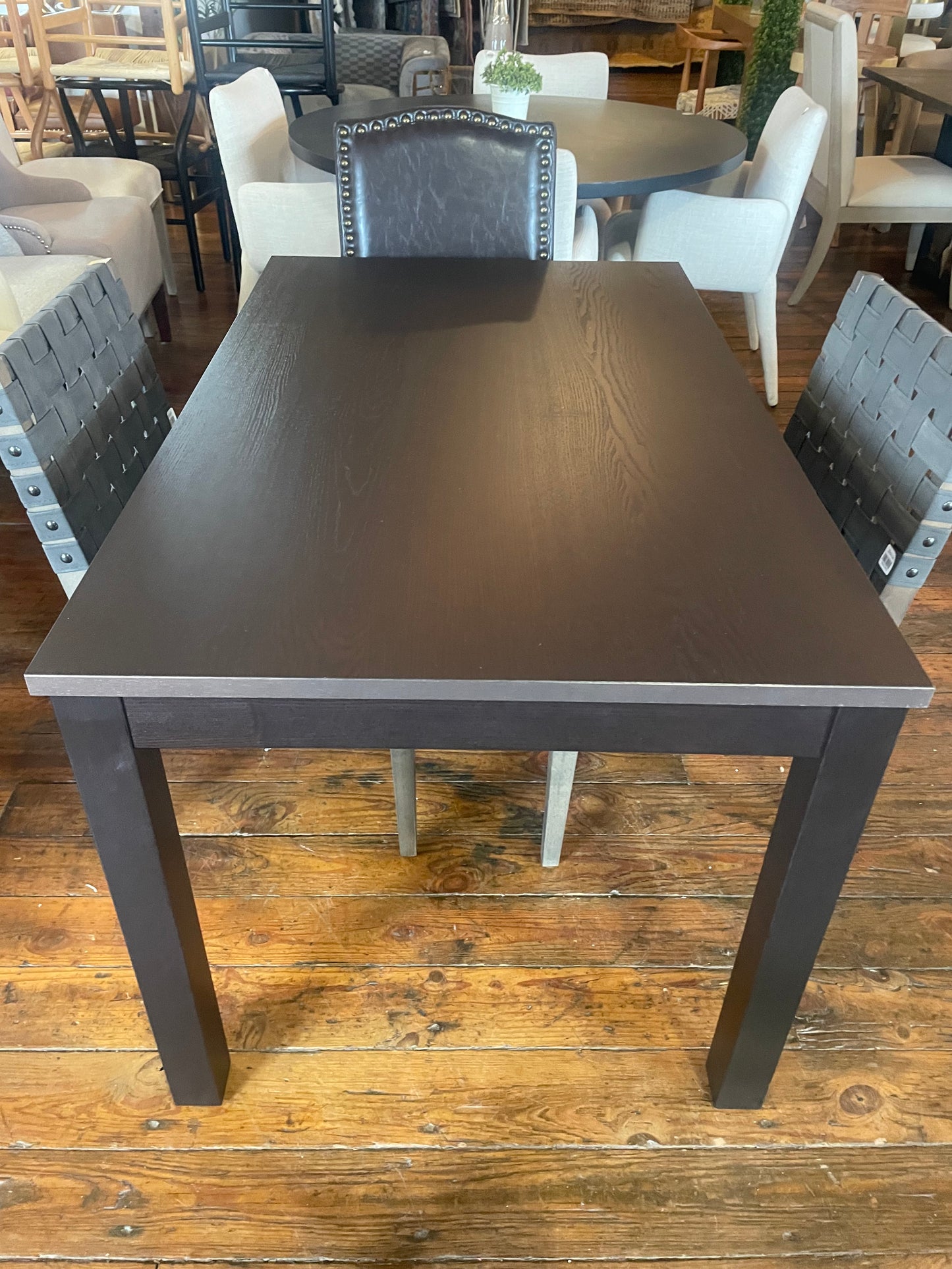 Brown dining table or desk 🤎