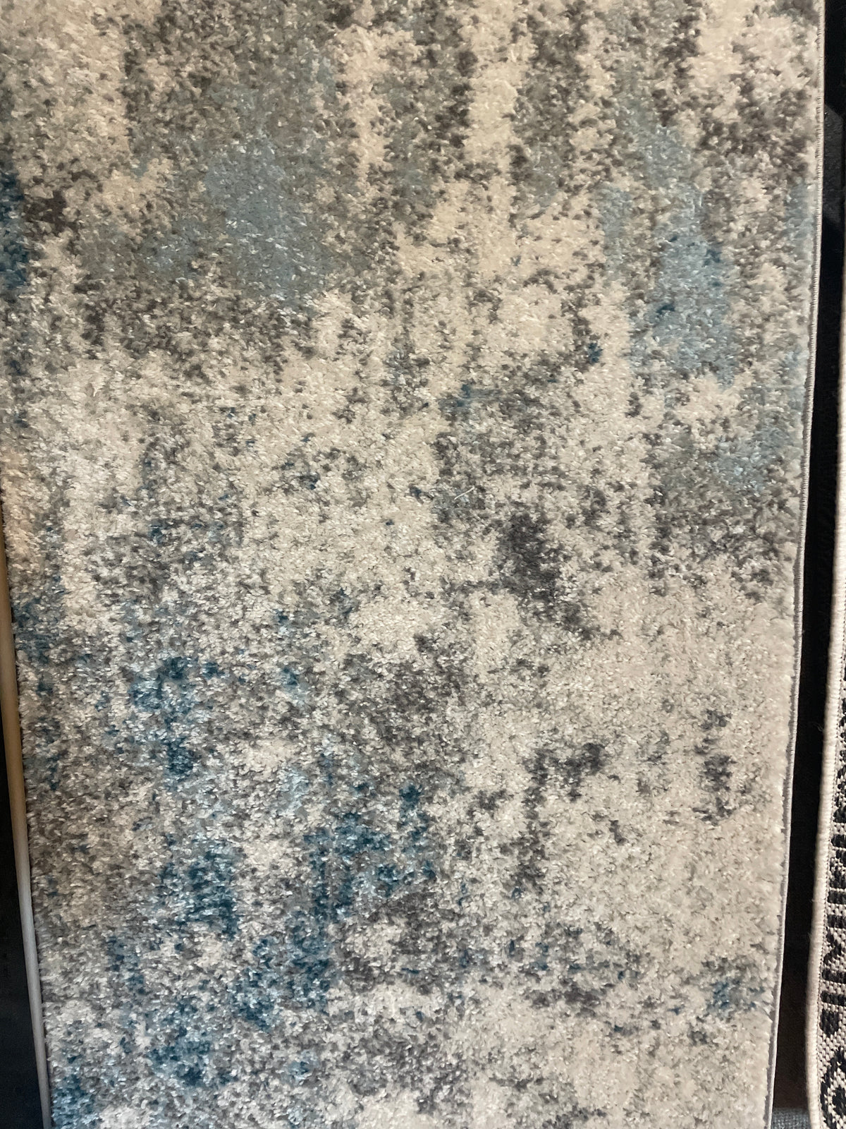 2x13 abstract blue & grey runner 🦋