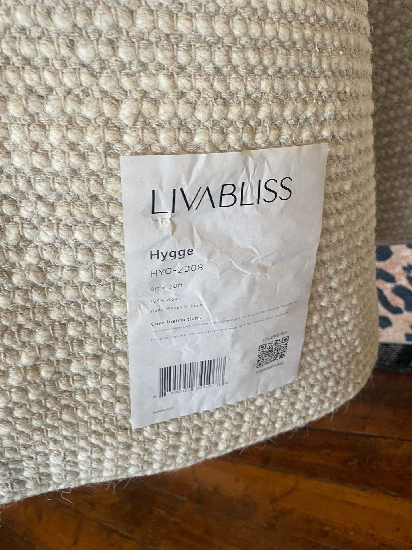 8x10 Moroccan cream flatweave rug 🤍