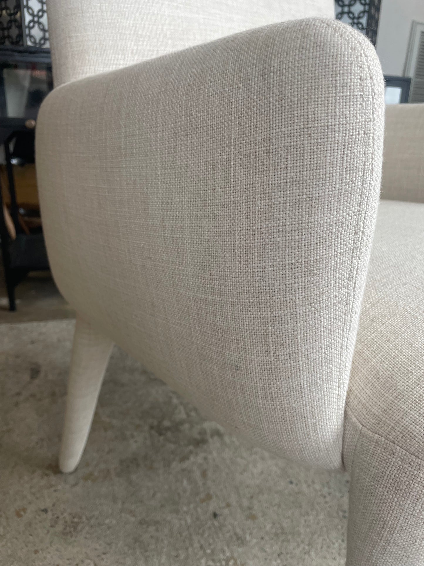 Four Hands linen dining chair 🦢