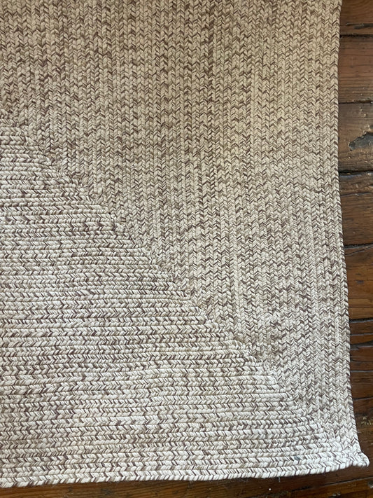 8’ square woven beige rug 🪴
