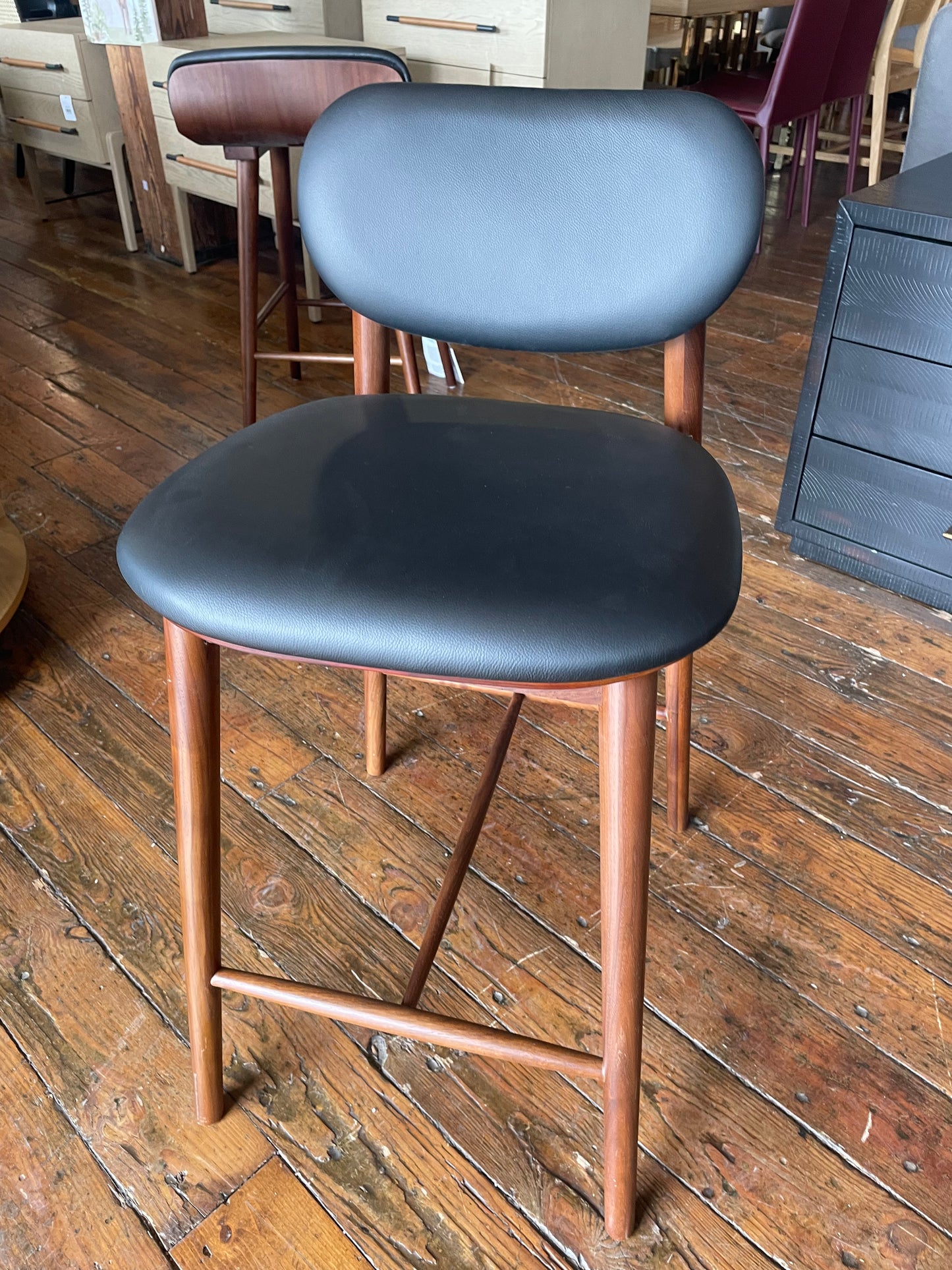 Walnut counterheight Poly & Bark barstool w/ black leather seat 🍷