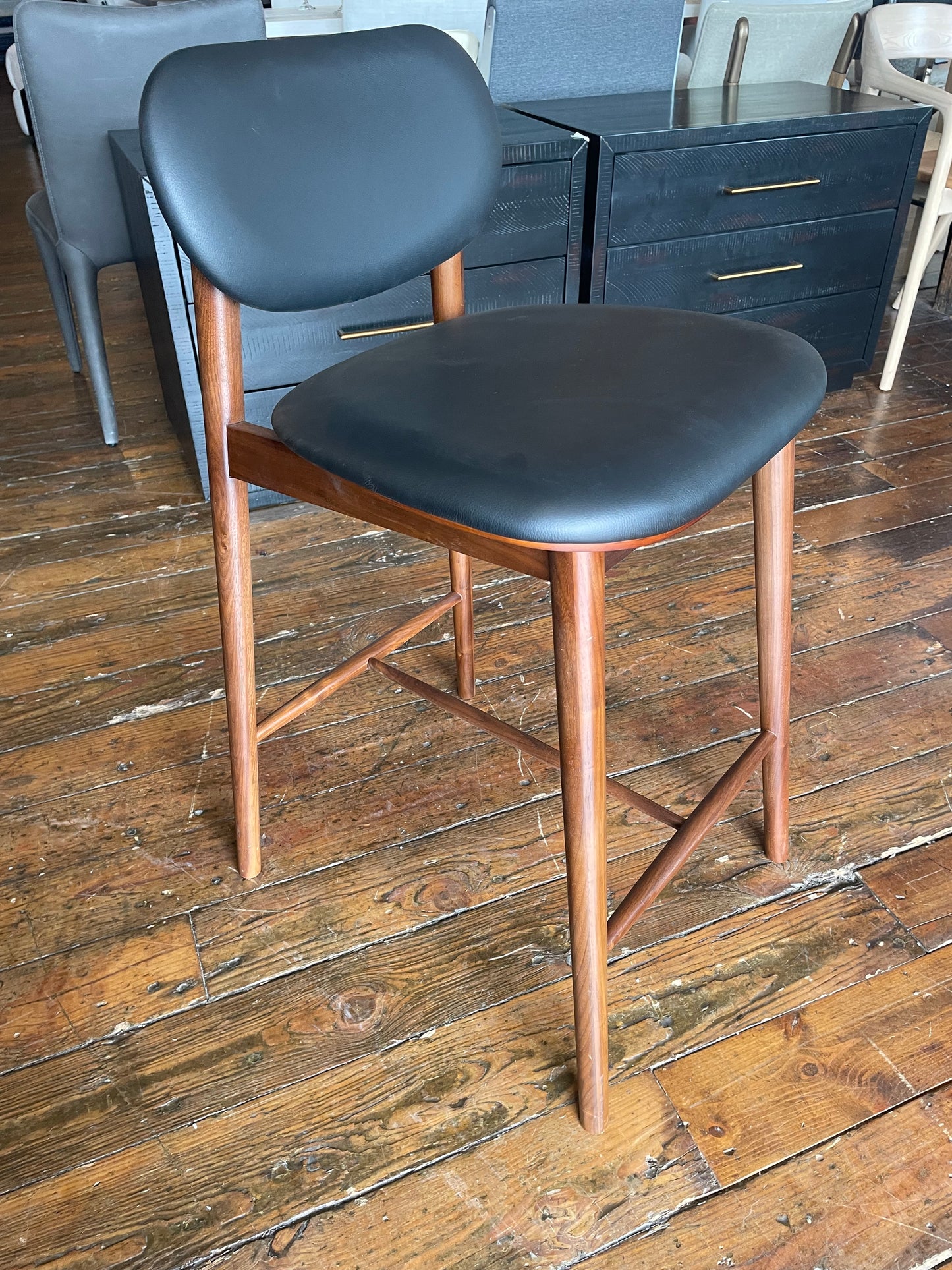 Walnut counterheight Poly & Bark barstool w/ black leather seat 🍷