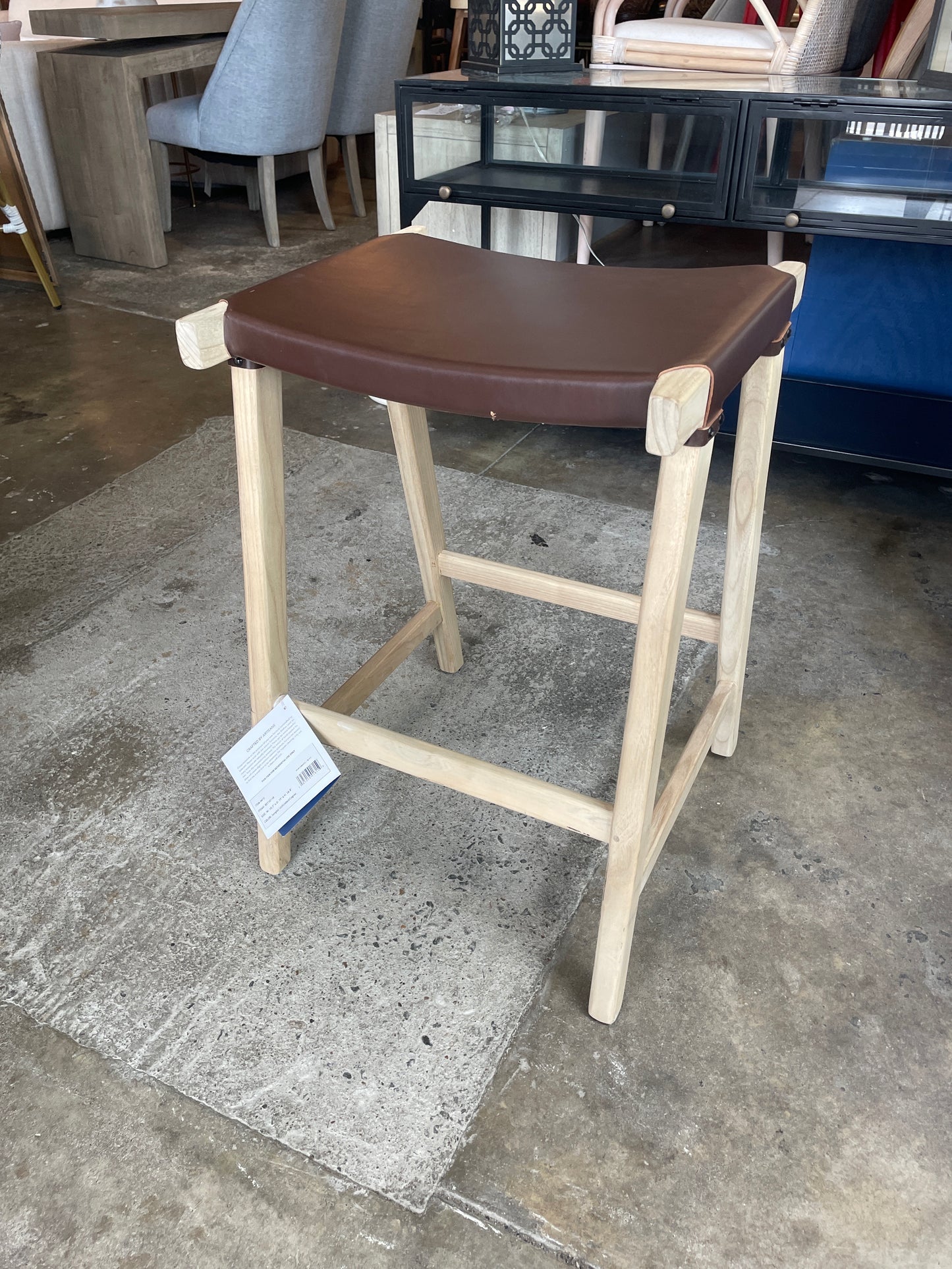 Brown leather backless barheight barstool 🥂